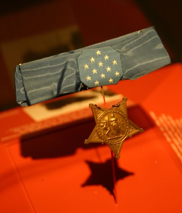 wwii navy medal of honor